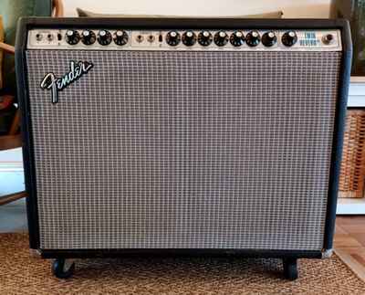 Vintage Fender Twin Reverb Silverface amp - 1976