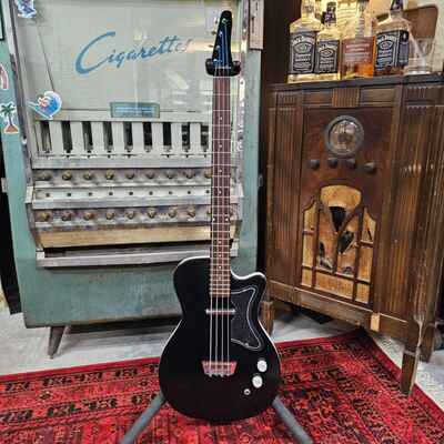 1965 Silvertone 1444 Black