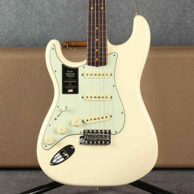 Fender American Vintage II 1961 Stratocaster - LH - White - Case - 2nd Hand