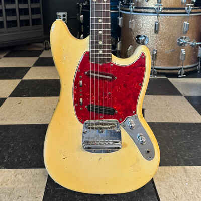Fender Mustang 1965 - Olympic White refinish