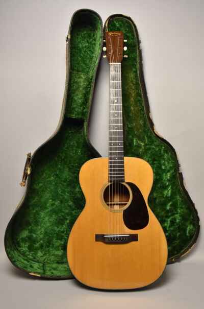 1943 Martin 00-18 Flat Top Natural "War Time Era" w / SSC