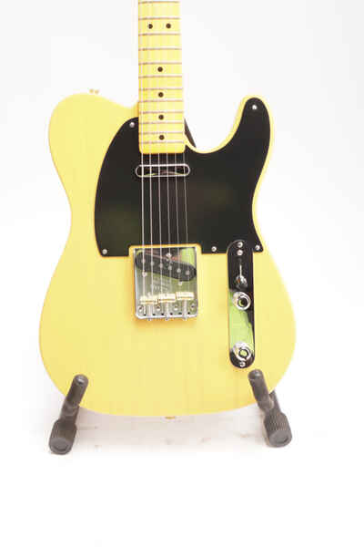 Fender American Vintage II 1951 Telecaster 6-String Guitar (Butterscotch Blonde)