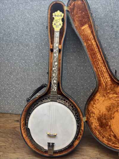 Vintage / Antique 1920s30s Melody King Ornate Hand Tooled Tenor Banjo W / Case