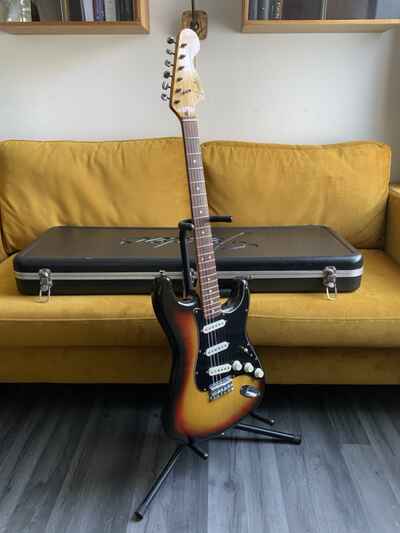 Fender Stratocaster Early 1976 Transitional. Hardtail, Sunburst. Grade A. Herb G