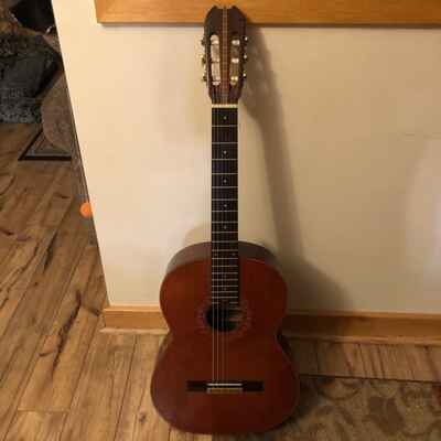 vintage Suzuki acoustical  guitar Model 25 Japan , 6 string RARE 1960-80
