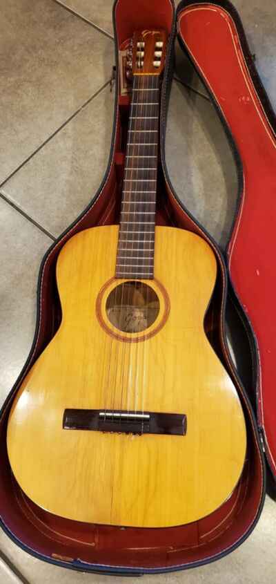 Goya G-10 1969 Accoustic Guitar
