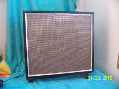 1976 Polytone Custom bass amp model 101 guitar amplifier 15" speaker Good cond.