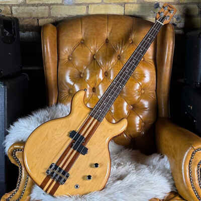 1970s Memphis MB300 Vintage MIJ Made In Japan Electric Bass Guitar W /  Hardshell