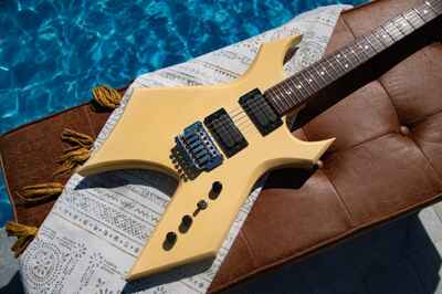 1985 B C. Rich Warlock   Aged White - Made in Japan - Pro Set Up w Perfect Frets