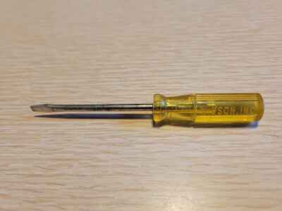 Vintage Gibson  Screwdriver.  Late 50s / Early 60s  Case Candy.