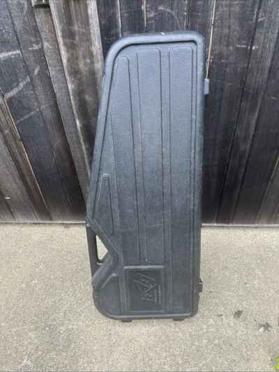 Vintage Peavey Patriot Guitar Molded Case