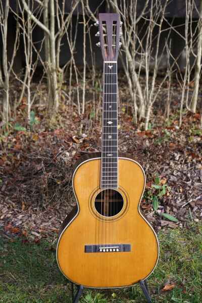 Washburn 1910 Model 435 Acoustic Guitar