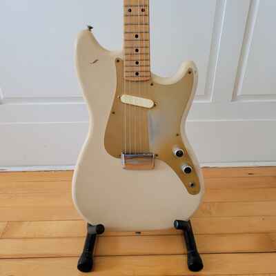 1956 Fender Musicmaster Maple Fretboard - Desert Sand