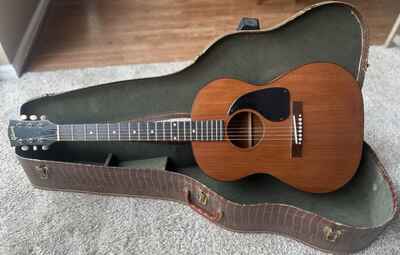 1962 Gibson LG-0 Vintage Acoustic Guitar w /  Original Alligator Skin Case