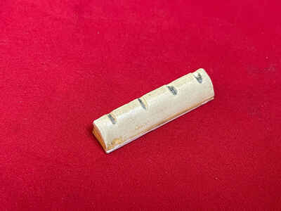 VINTAGE 1969 USA Gibson EB-3 Bass Guitar String NUT Original Part EB O 1 2