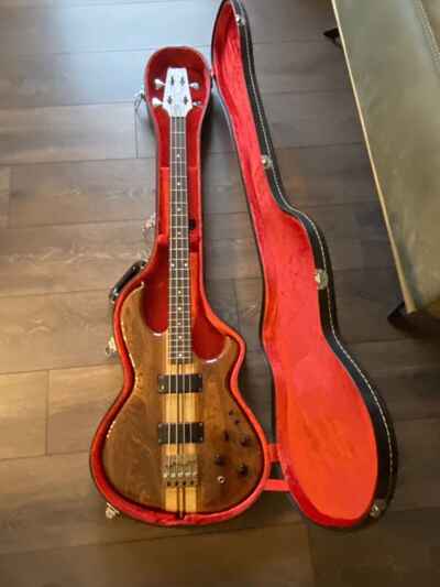 Aria Pro ll Bass SB900 von 1980