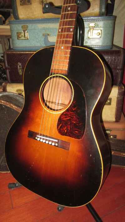 Vintage 1953 Gibson LG-1 Sunburst w /  Original Case