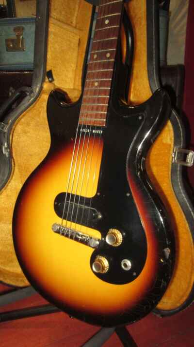 Vintage 1964 GIbson Melody Maker 3 / 4 Sunburst