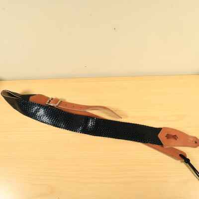Levys Dragon Fish Scale Leather Guitar Strap RARE