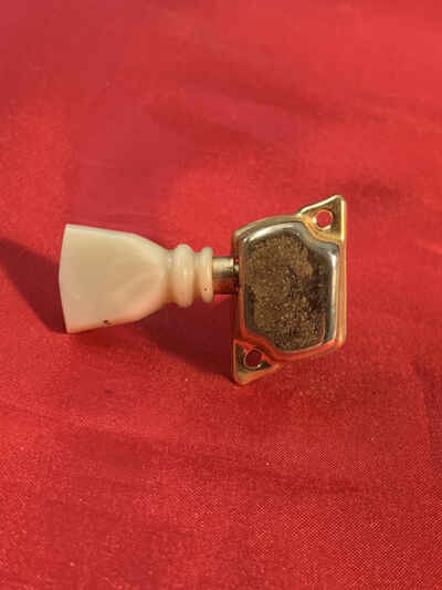 1970s UNIVOX  ARIA Electra Gold Guitar Tuner Japan MIJ RARE Lawsuit Part