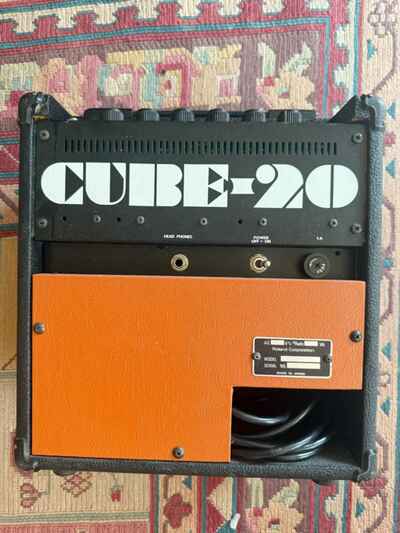 Vintage Roland Cube-20 Guitar Amp ?? Compact + Great Tone - Rare & Made in Japan