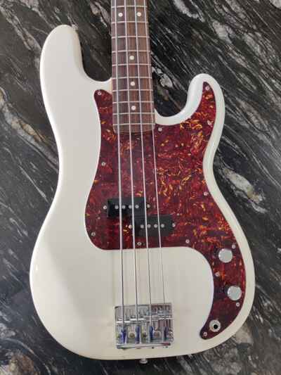 Fender Precision Bass Guitar 1983 Vintage Limited Edition