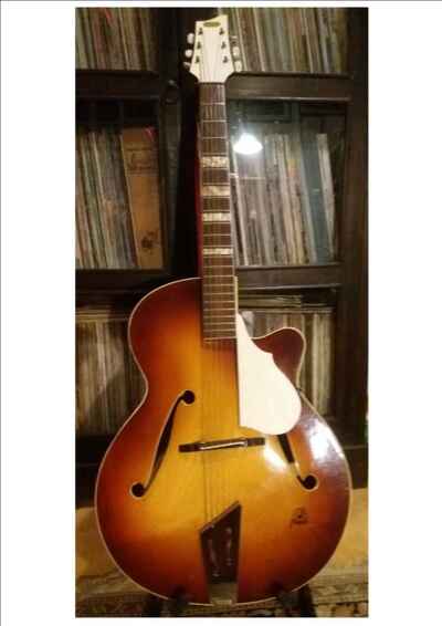 CHITARRA ARCHTOP FRAMUS CAPRI 1960