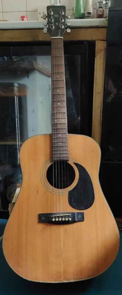 Vintage Hondo H18 Acoustic Guitar 1969