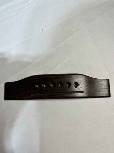 VINTAGE GIBSON 1990S ACOUSTIC GUITAR BRIDGE