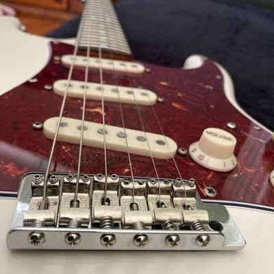 1982 Tokai Japan SS-38 Silver Star Stratocaster (Vintage White)