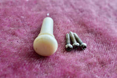 Vintage 1950s Gibson Strap Button - Cream Plastic Archtop Es-175 L-5