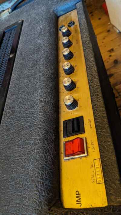 Marshall JMP Combo Valve Amplifier 2x12  /  1979  /  100w