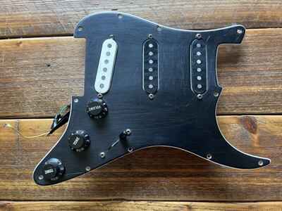 VINTAGE FENDER STRATOCASTER Guitar PICKUP  GREY Bobbins 77 / 79 Pickguard