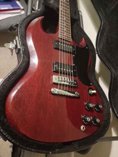 Gibson SG Special 1972 Vintage Electric Guitar, unbelievable condition.