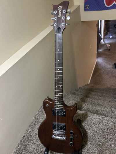 Electra Invicta  X260 1980 Walnut electric guitar 6 String  RH Serial Num 010095