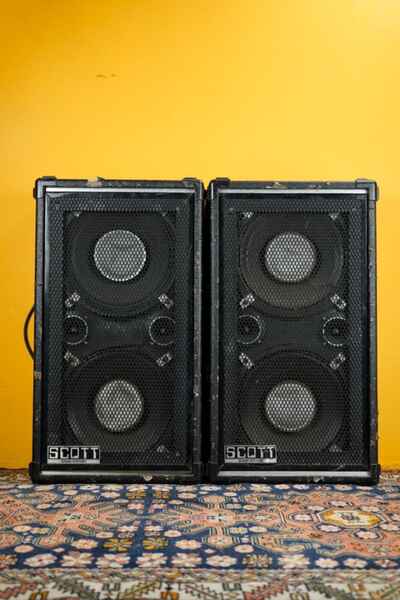 1970s Scott (Made in England) 2x Electric Guitar Amplifier Speakers w /  Cabinets