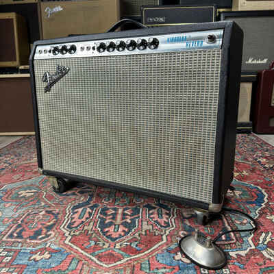 Fender Vibrolux Reverb 2 Channel 30 Watt 2x10 1972 Combo