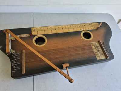 VINTAGE HAWAII TREMOLOA MUSICAL INSTRUMENT