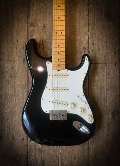 1982 Fender USA Stratocaster Hardtail in Black finish
