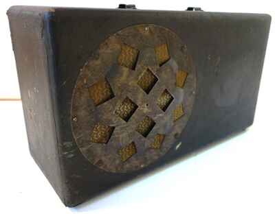 1936 SUPRO ELECTRIC AMP SERIAL #1337 VERY RARE EARLY PIEFACE SPEAKER COVER TYPE