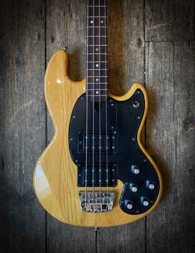 1979 WAL PRO 2 Bass in Natural finish. Comes with original hard shell case