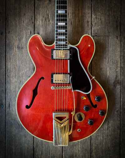 1959 Gibson ES 355 TDC Stereo W-Side to Side Vibrola.