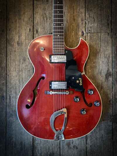 Guild Starfire IV Cherry (472) - Willcutt Guitars