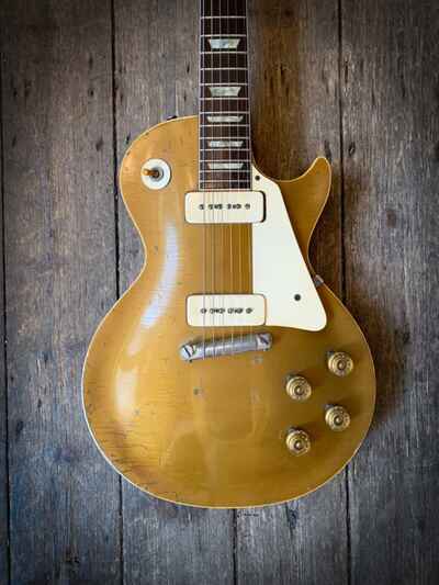1954 GIBSON LES PAUL GOLD TOP & ORIGINAL HARD SHELL CASE