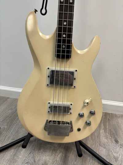 70s Japanese Bass With Gibson Logo