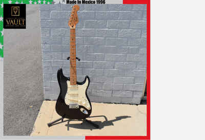 Fender Squire Stratocaster Made in Mexico, 95-96. Vintage with Hard Case!