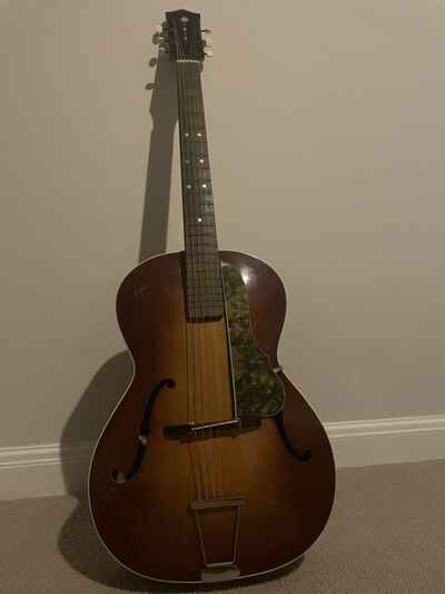 Hofner Congress 1956 in excellent condition.