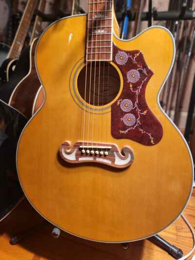 Epiphone J 200EC Studio Jumbo Acoustic Electric Jumbo Guitar