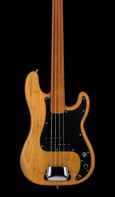 Fender Fretless Precision Bass (1976) - Natural #07202 with Era Correct Case
