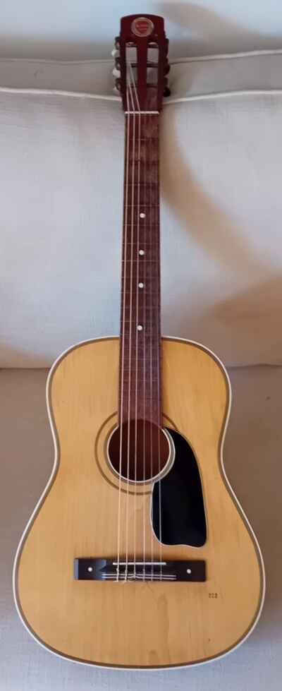 Vintage Selmer  Flat top Guitar Model 222 Concert Size Perfect condition